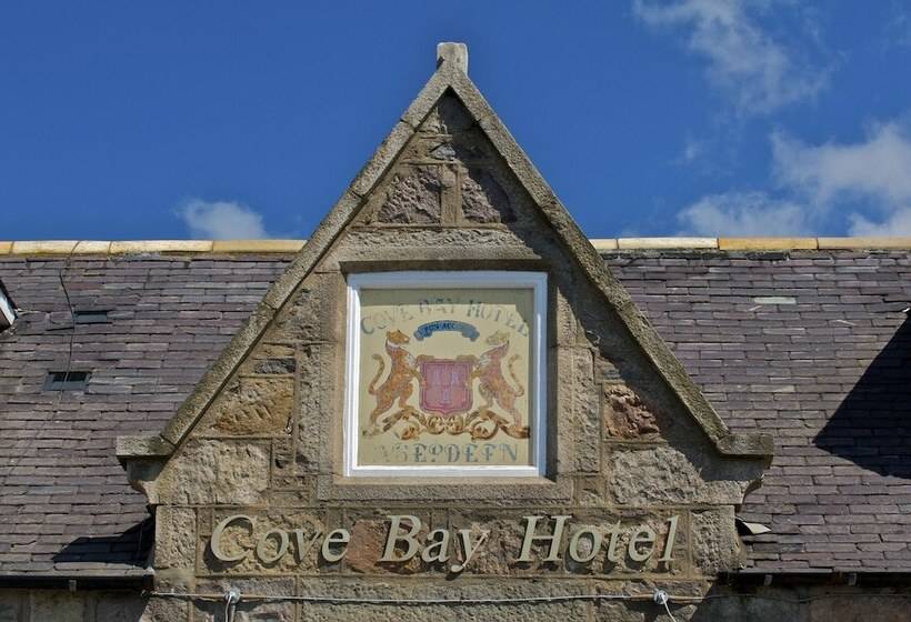 בית מלון כפרי Cove Bay
