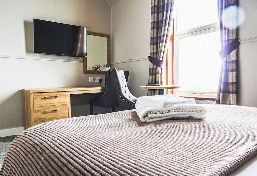 בית מלון כפרי Cove Bay