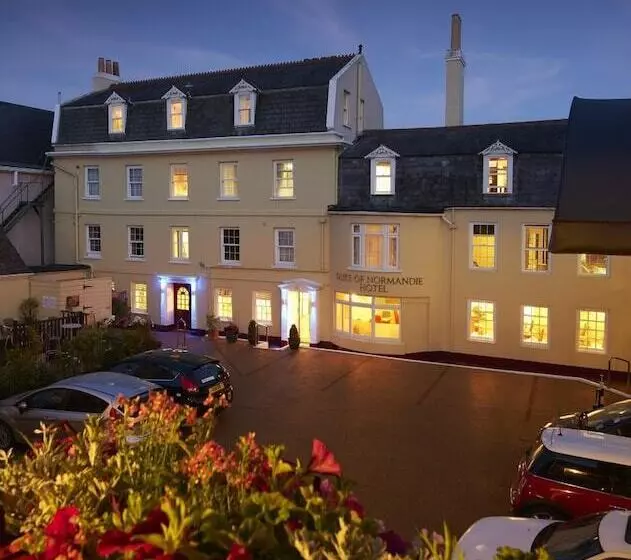 Отель Duke Of Normandie