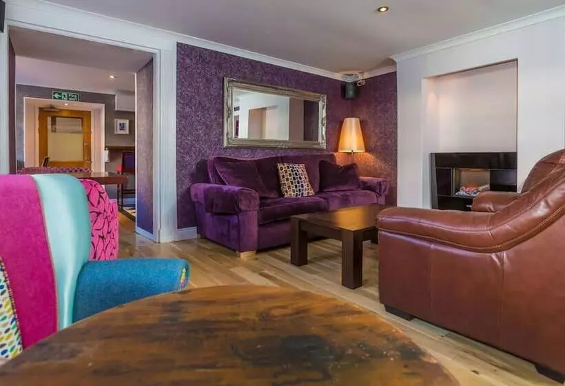 Отель Duke Of Normandie