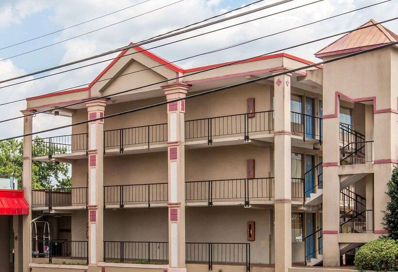 فندق Econo Lodge