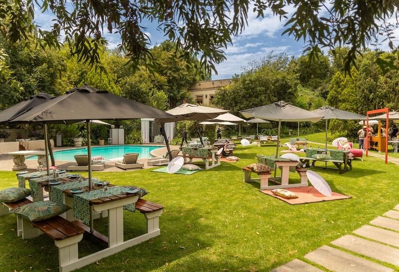 Fairlawns Boutique Hotel & Spa