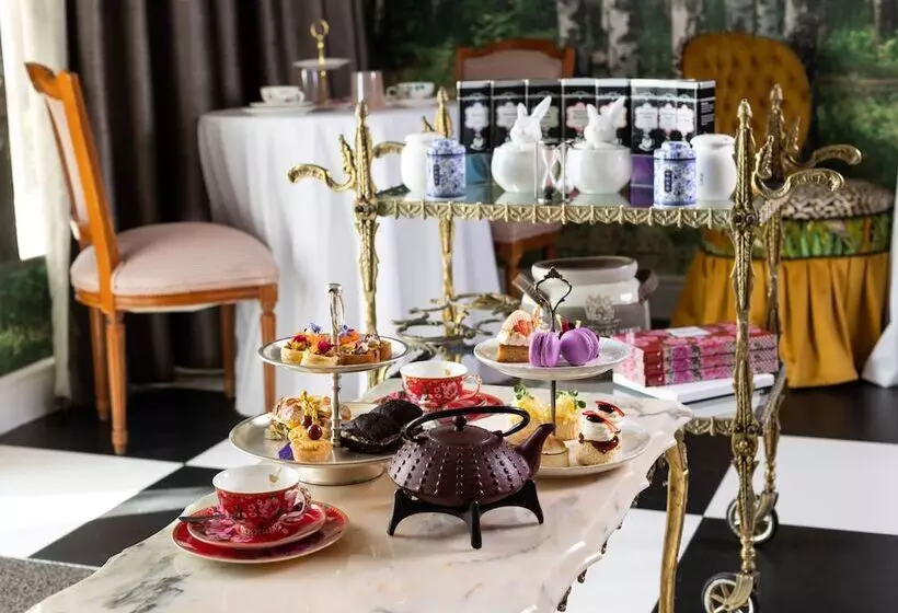 Fairlawns Boutique Hotel & Spa