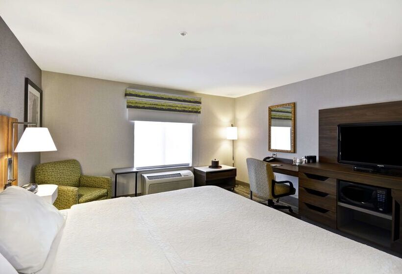 Отель Hampton Inn & Suites Yuma