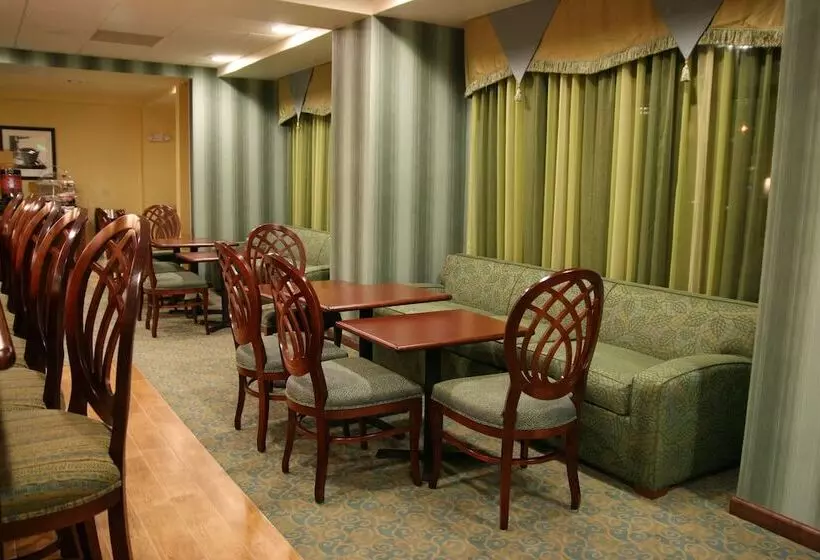 ホテル Hampton Inn Brentwood