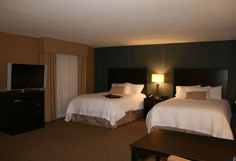 호텔 Hampton Inn & Suites Barstow