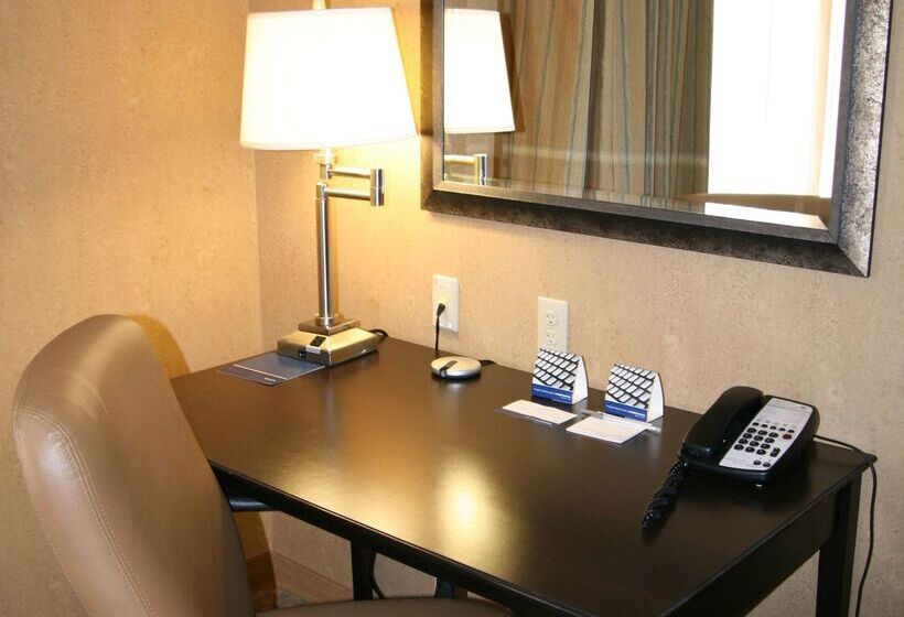 호텔 Hampton Inn & Suites Barstow