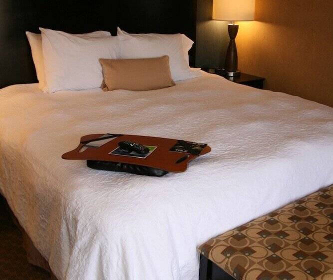 호텔 Hampton Inn & Suites Barstow