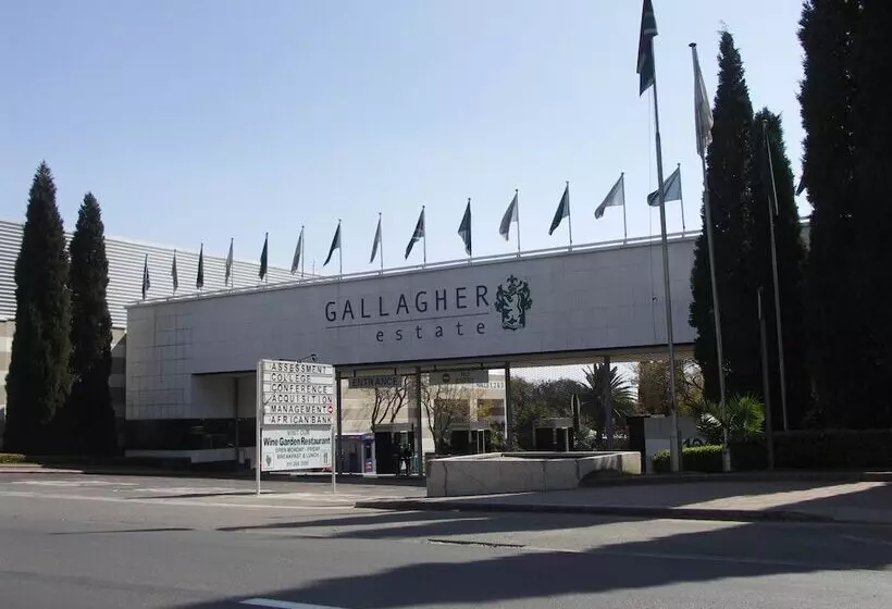 ホテル Holiday Inn Express Sandton Woodmead, An Ihg