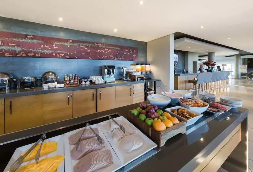 ホテル Holiday Inn Express Sandton Woodmead, An Ihg