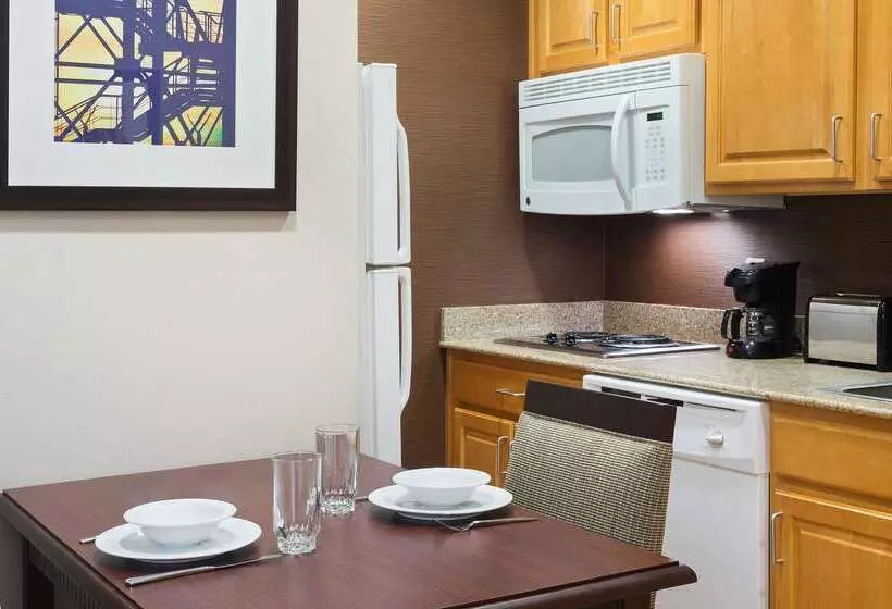 هتل Homewood Suites By Hilton Shreveport