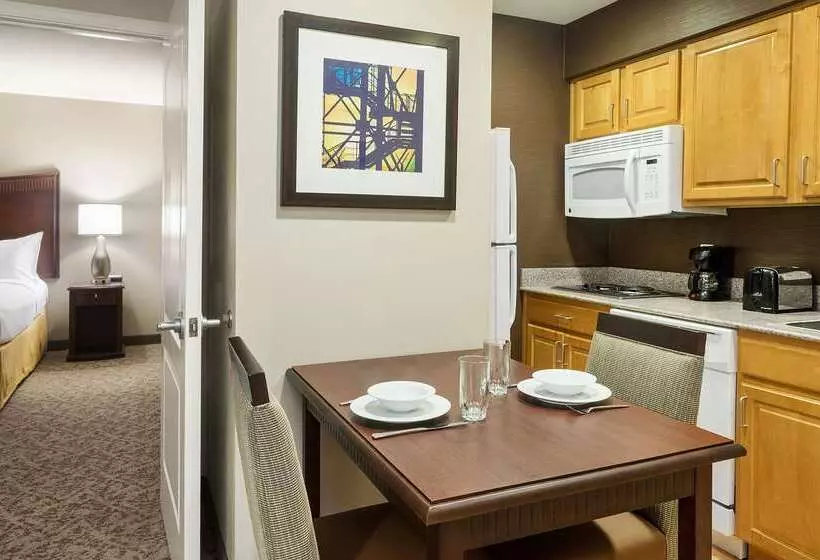 هتل Homewood Suites By Hilton Shreveport