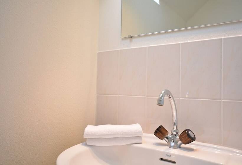 هتل Hôtel Eurocéan