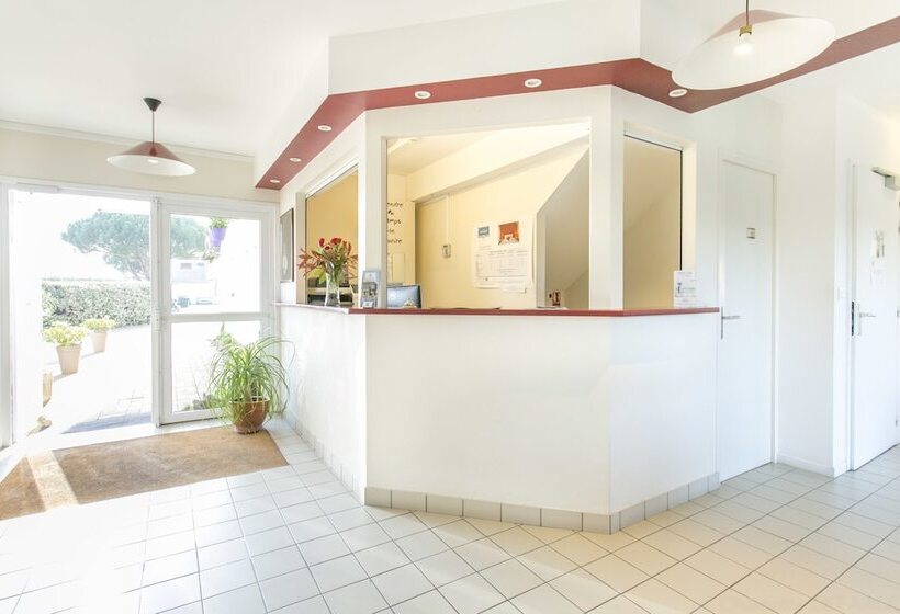 هتل Hôtel Eurocéan