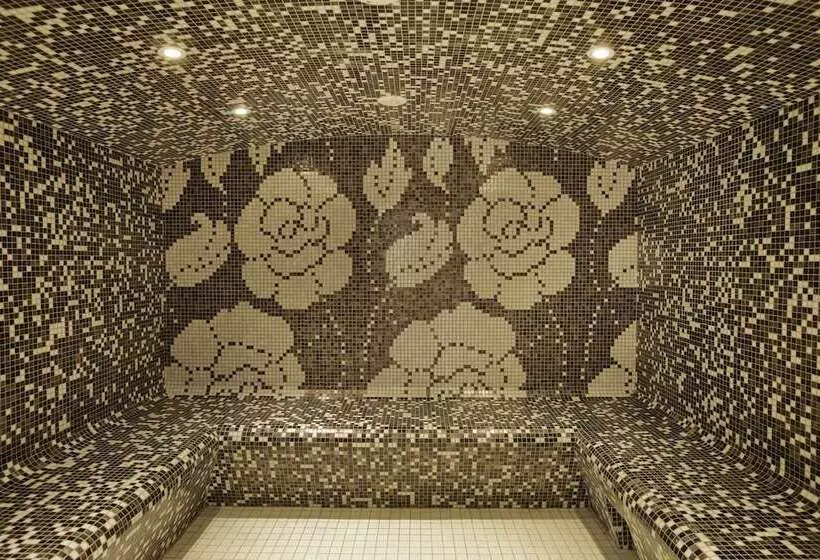 هتل Le Savoy