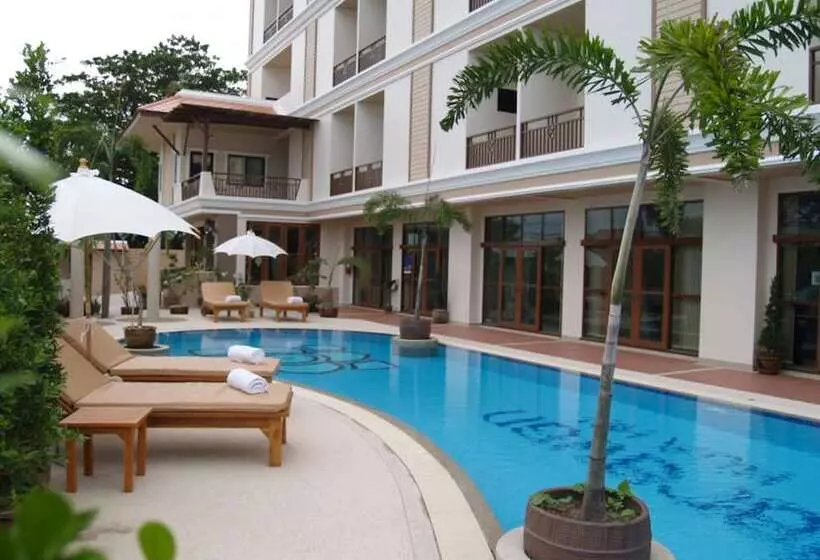 בית מלון כפרי Narawan