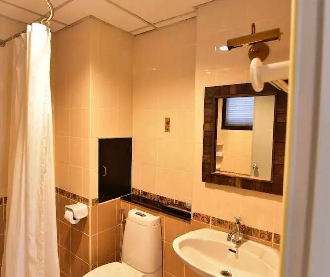 בית מלון כפרי Narawan