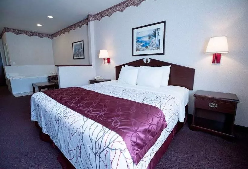 ホテル Portland Suites Airport East