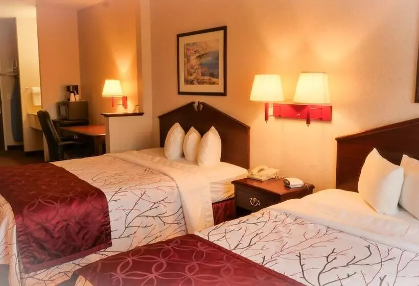 ホテル Portland Suites Airport East
