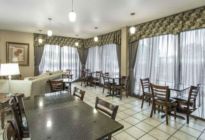 ホテル Quality Inn Merchants Drive