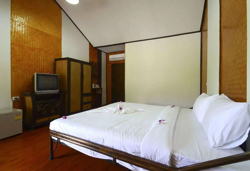 فندق River Kwai Botanic Delight Resort