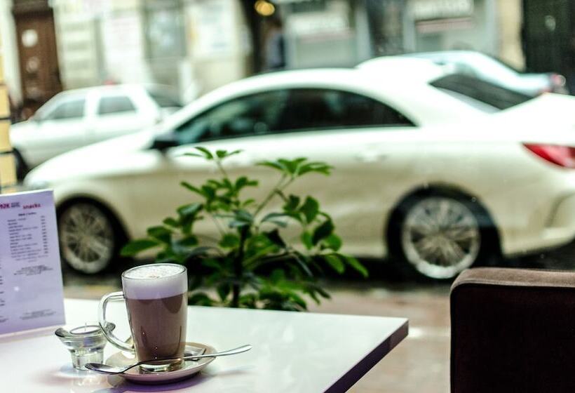 בית מלון כפרי Royal Park Boutique