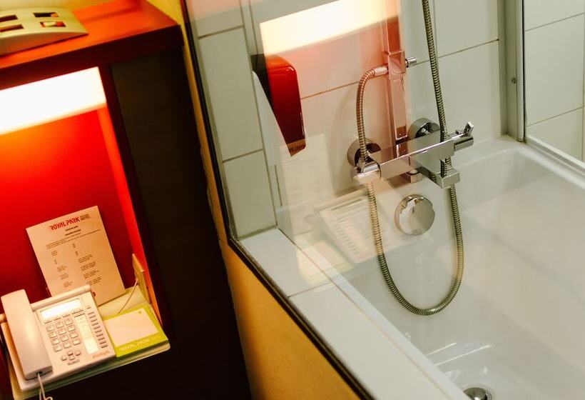 בית מלון כפרי Royal Park Boutique