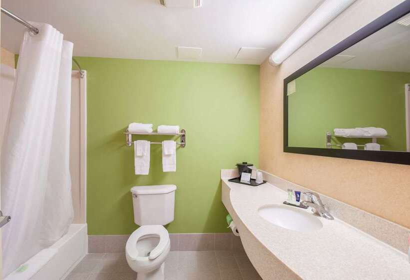 בית מלון כפרי Sleep Inn & Suites