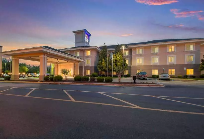 هتل Sleep Inn & Suites