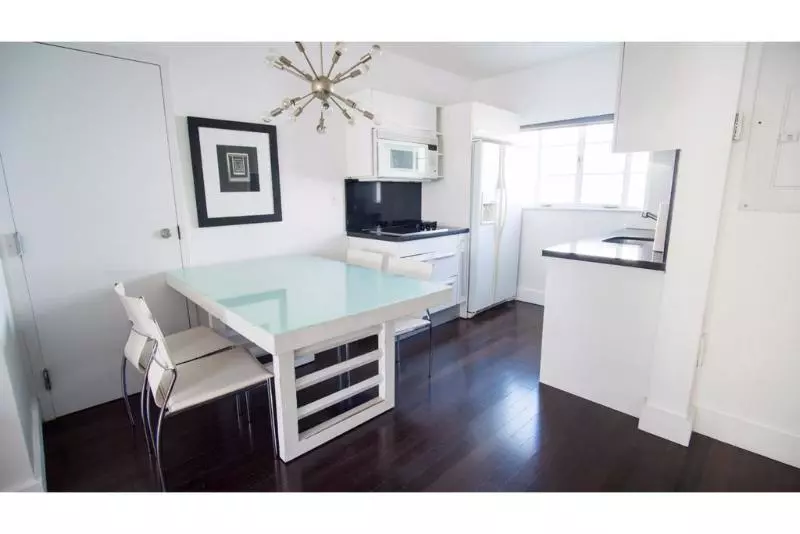 Hotel Stay At Lincoln