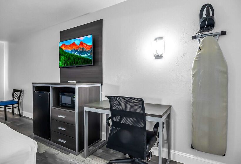 Surestay Hotel By Best Western Oklahoma City West