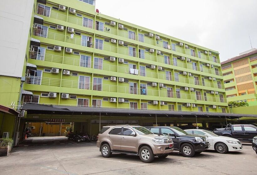 هتل The Aiyapura Bangkok