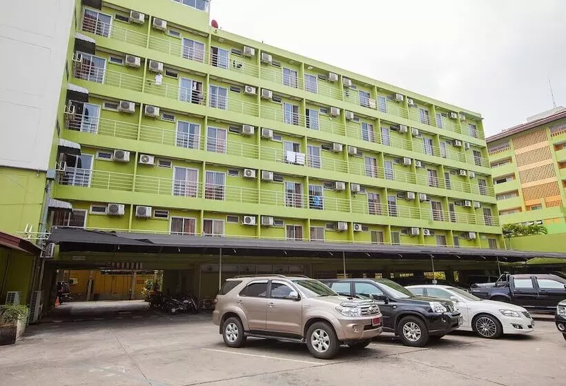 Hotel The Aiyapura Bangkok