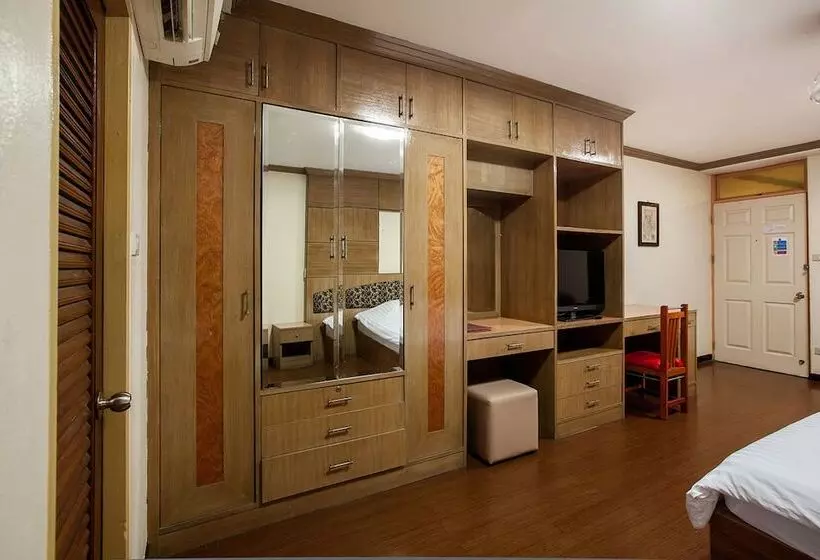 Hotel The Aiyapura Bangkok