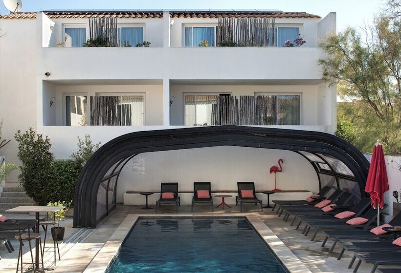 هتل Vila De La Mar & Spa