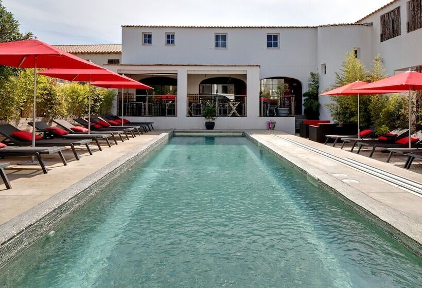 هتل Vila De La Mar & Spa