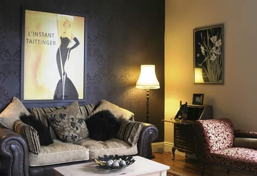 Hotel Yann's At Glenearn House