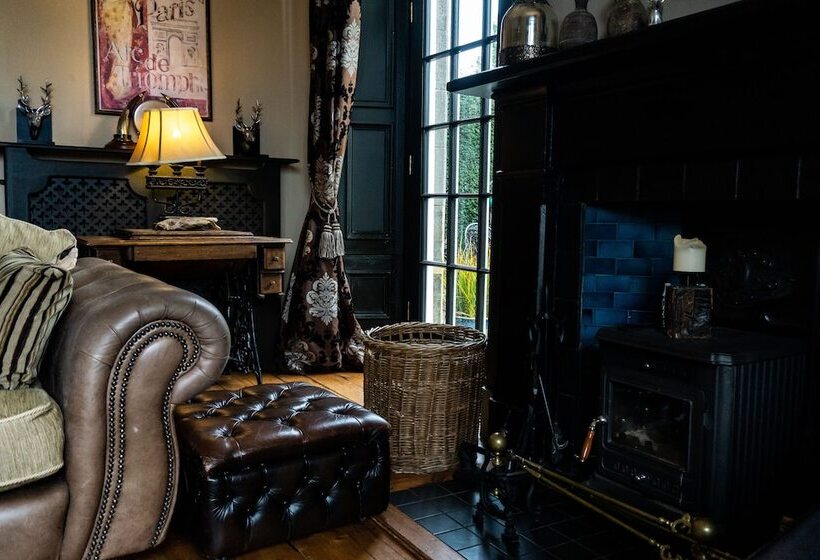 Hotel Yann's At Glenearn House