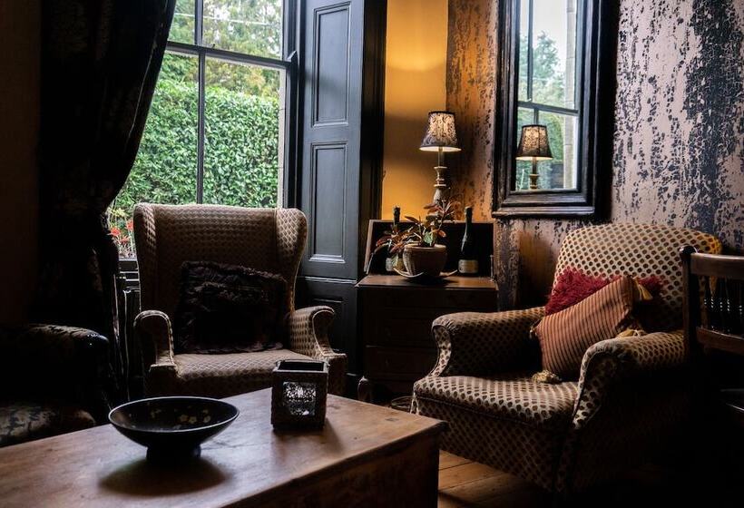 Hotel Yann's At Glenearn House