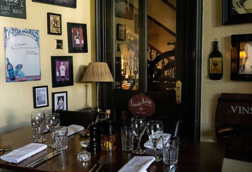 Hotel Yann's At Glenearn House