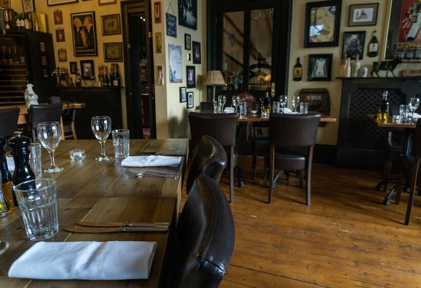 Hotel Yann's At Glenearn House