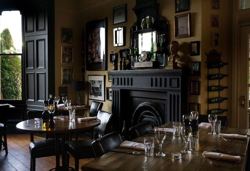 Hotel Yann's At Glenearn House
