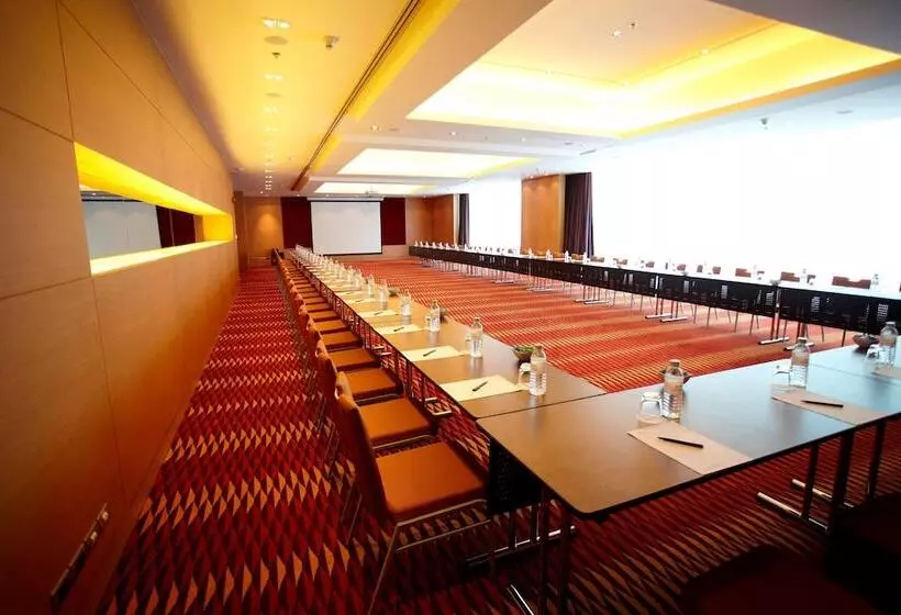 Marriott Executive Apartments   Sukhumvit Park, Bangkok