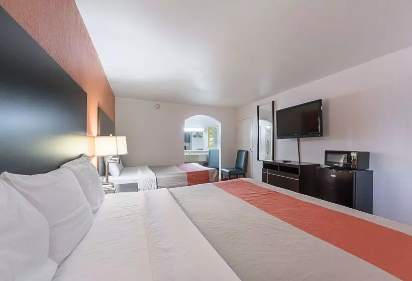 Motel 6 San Antonio Tx I10 West