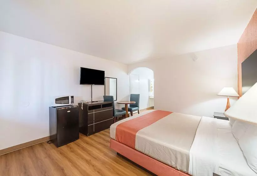 Motel 6 San Antonio Tx I10 West