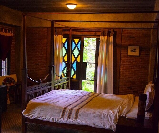 אתר נופש Baan Gong Kham