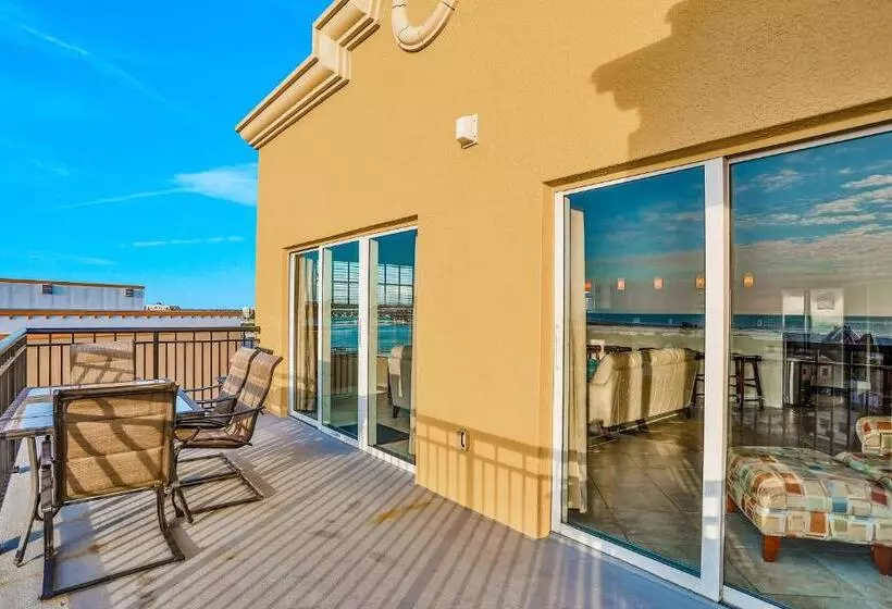 Курорт Palms Of Treasure Island Condo