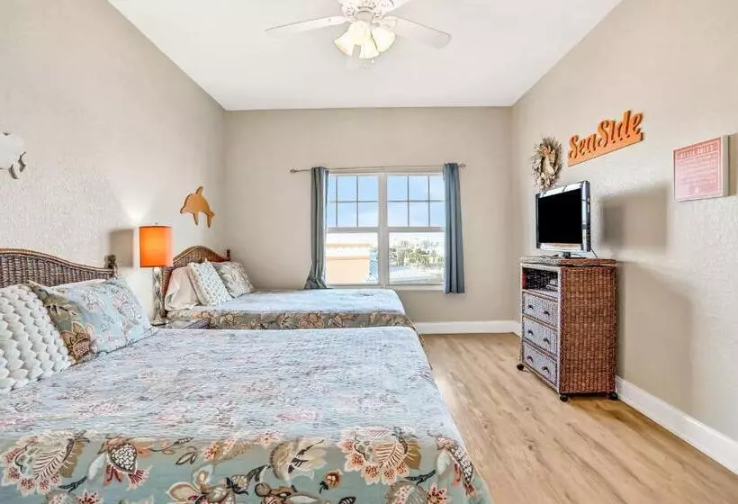 Курорт Palms Of Treasure Island Condo