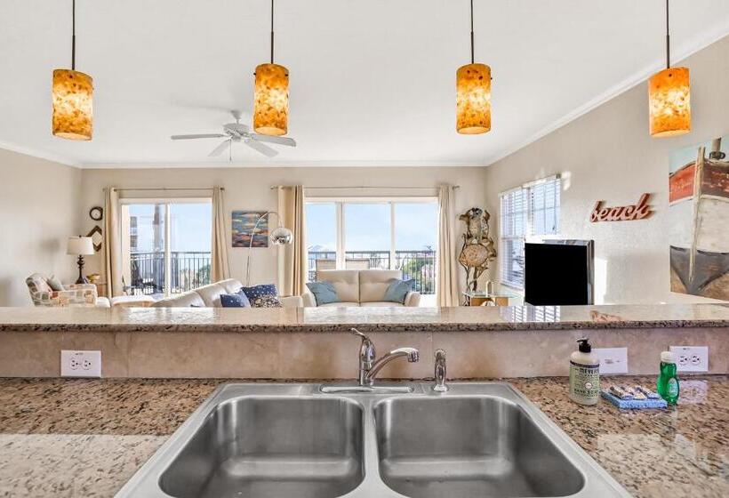 منتجع Palms Of Treasure Island Condo 