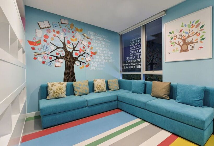 Sathorn Vista Bangkok Marriott Executive Apartments